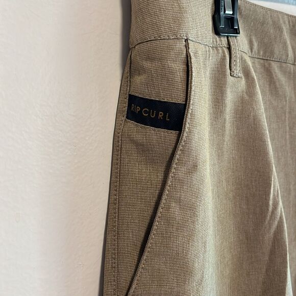 EXCELLENT CONDITION MEN’S RIPCURL BOARDWALK SURFER’S WALKSHORT SIZE 33 - Picture 6 of 11